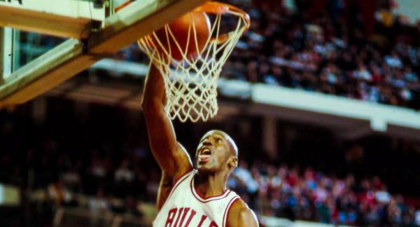 «Его воздушество»: биография и спортивная карьера баскетболиста Майкла Джордана 